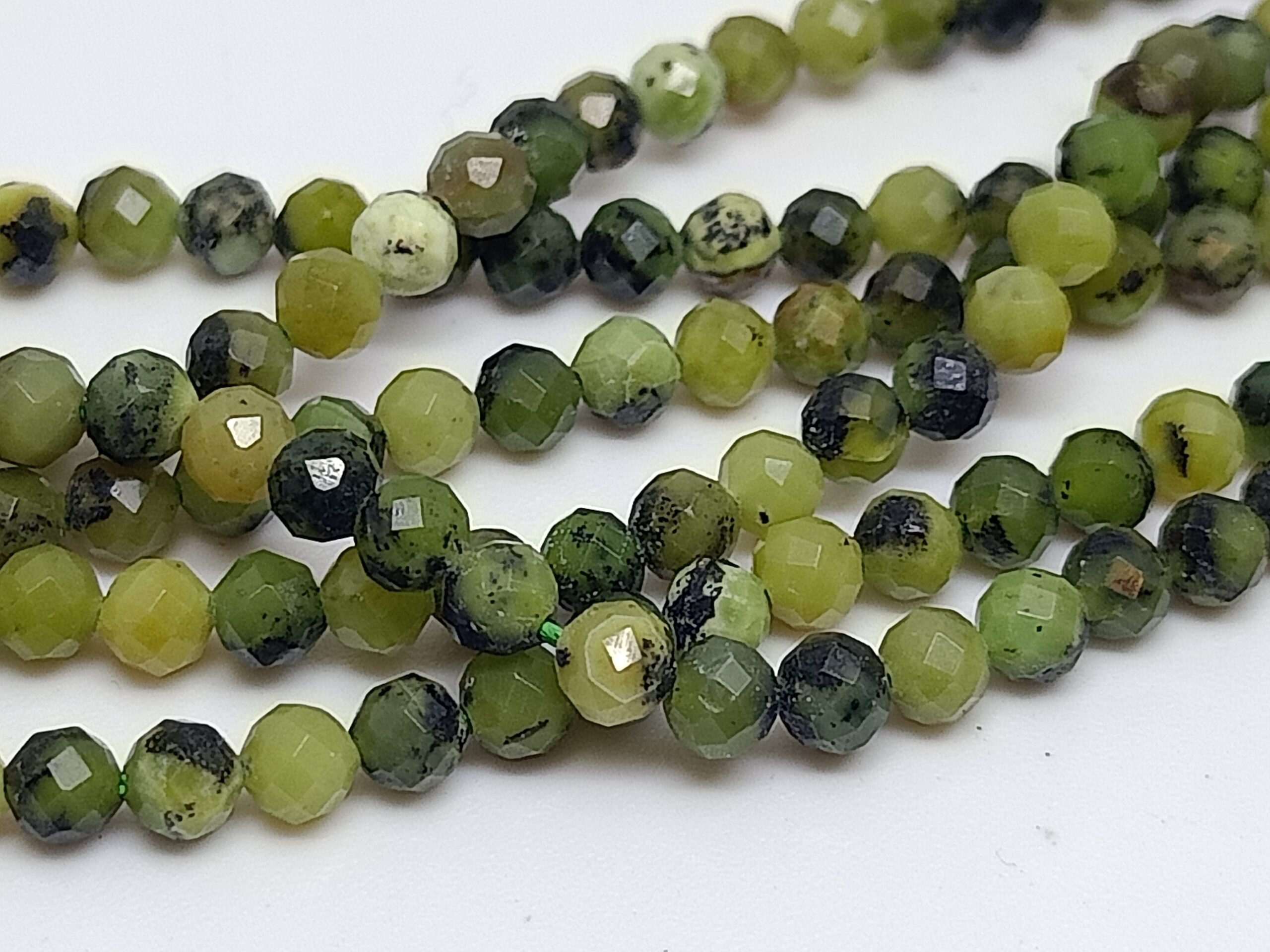 jade - www.edelstenenexpress.nl kralenwinkel